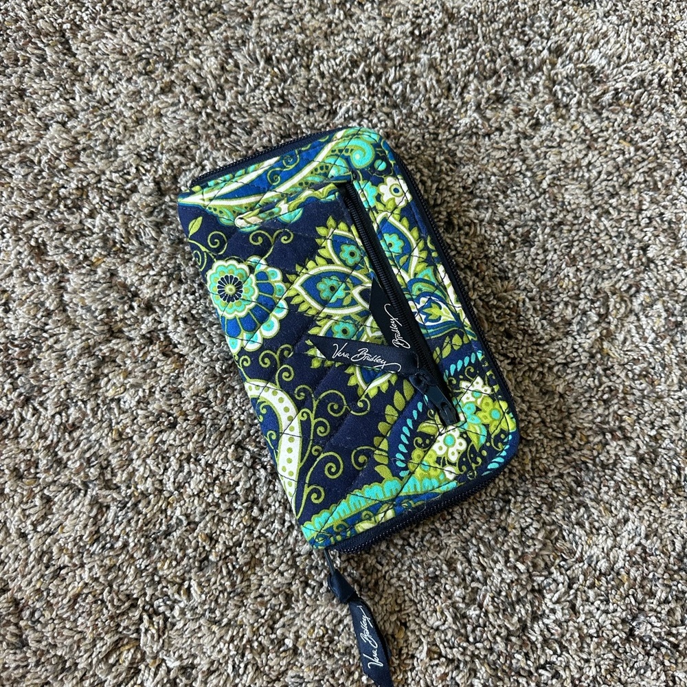 Vera Bradley Zipper Wallet Rhythm & Blues pattern